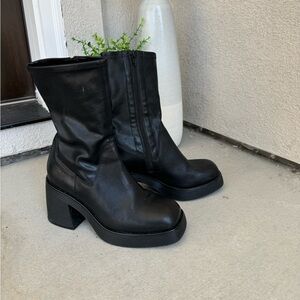 Vegabond Brooke Boots!